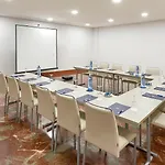 Ξενοδοχείο Nh Califa 4*