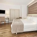 Ξενοδοχείο Nh Califa 4*