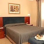 Ξενοδοχείο Nh Califa
