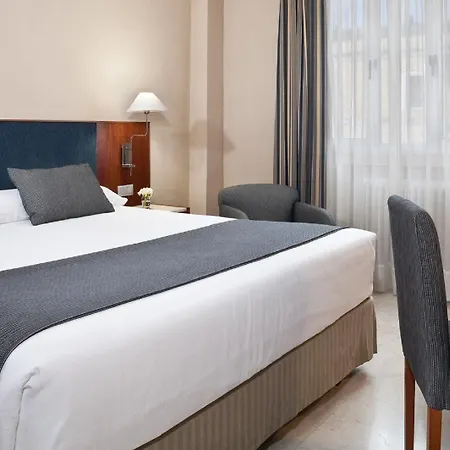 Hotel Nh Califa 4*