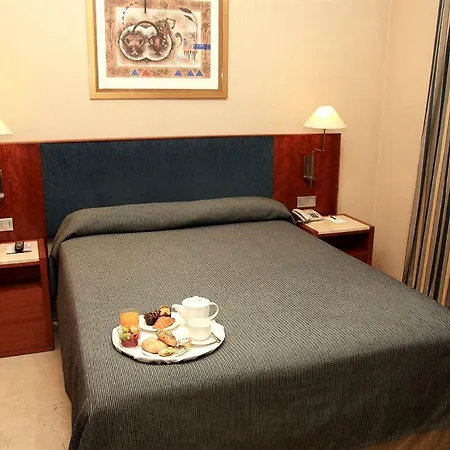 Nh Califa Hotel 4*