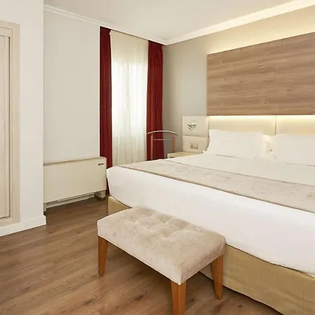 Hotel Nh Califa Cordoba